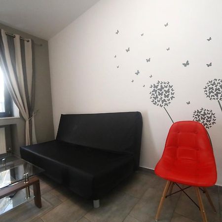 Gazi Boutique Apartment 2 Ateny Zewnętrze zdjęcie