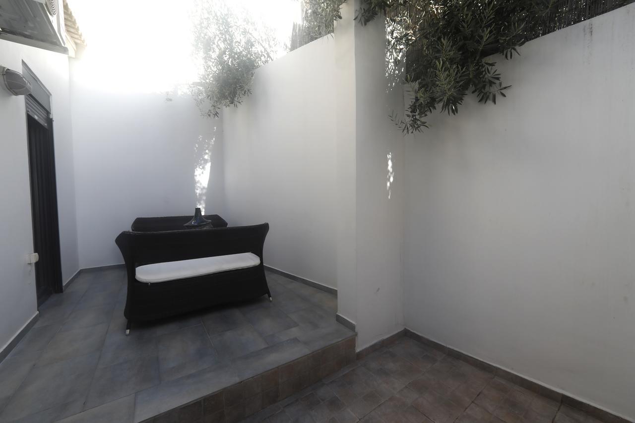 Gazi Boutique Apartment 2 Ateny Zewnętrze zdjęcie