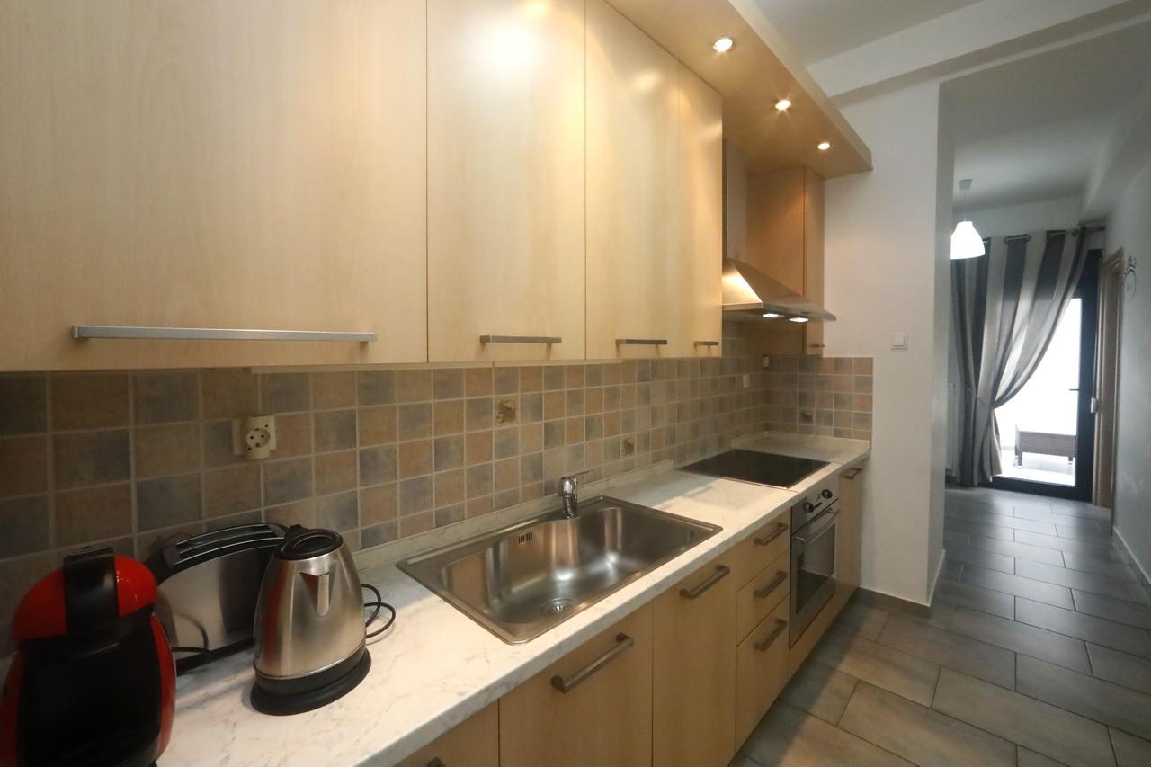 Gazi Boutique Apartment 2 Ateny Zewnętrze zdjęcie